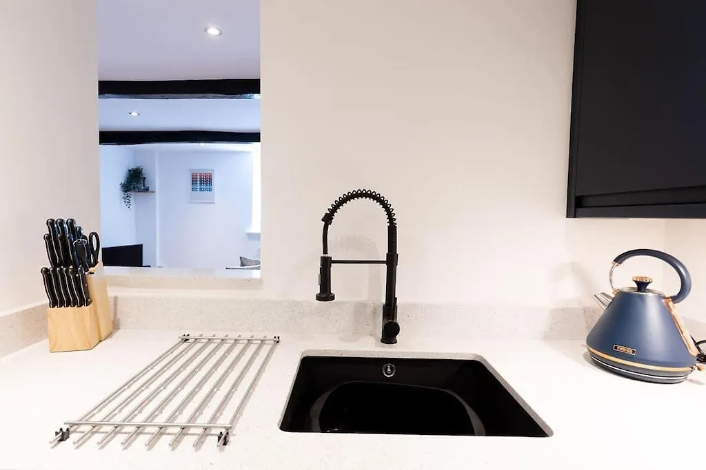 Ford Gate - Modern Luxury Cottage Based In Holmfirth 0*,  Reino Unido